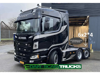 Cap tractor SCANIA R 560