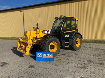 Stivuitor telescopic JCB