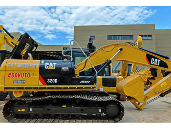 Excavator pe şenile CATERPILLAR 320D