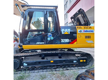 Excavator pe şenile CATERPILLAR 320D2