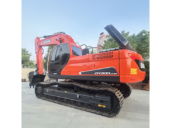 Excavator pe şenile DOOSAN DX300LC