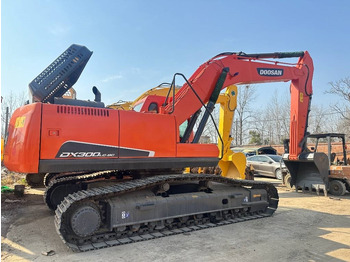 Excavator pe şenile DOOSAN DX300