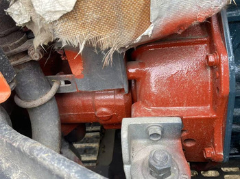 Excavator pe şenile Kubota 155: Foto 3