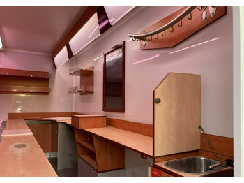 Rulota comerciala Inna Inny Autosklep wędlin Gastronomiczna food truck foodtruck sklep 2004: Foto 5