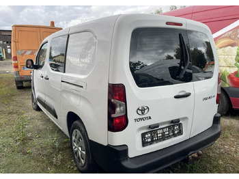 Dubă TOYOTA Proace