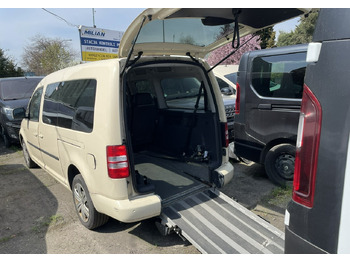 : fotografie din antet