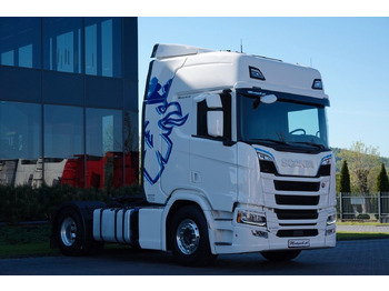 Cap tractor SCANIA R 450