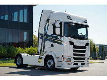 Cap tractor SCANIA S 500