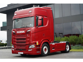 Cap tractor SCANIA S 500