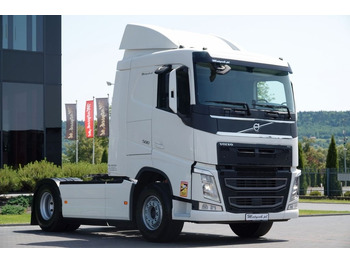 Cap tractor VOLVO FH 500