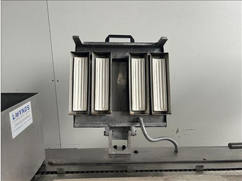 Utilaj pentru industria alimentara Loypack QJJ150 One shot chocolate depositor: Foto 4 Utilaj pentru industria alimentara Loypack QJJ150 One shot chocolate depositor: Foto 4