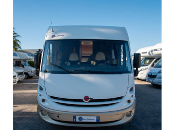 Autorulotă integrată BÜRSTNER