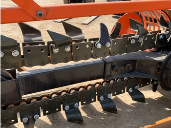Ataşament pentru Utilaje constructii GIYI D380 TRENCHER: Foto 3
