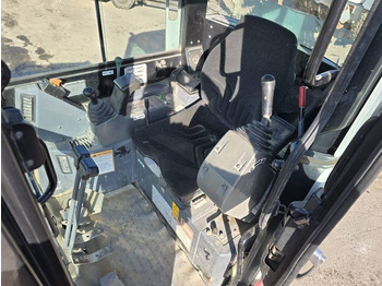 Mini excavator Takeuchi TB 23 R: Foto 4 Mini excavator Takeuchi TB 23 R: Foto 4