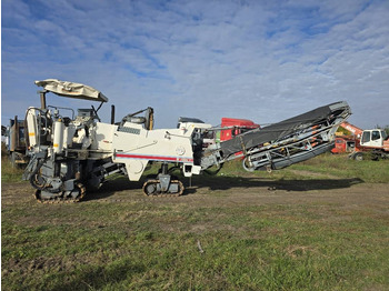 : fotografie din antet