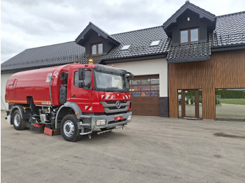 Măturătoare stradală BUCHER