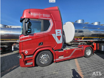 Cap tractor SCANIA R 530 V8