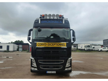 Cap tractor VOLVO FH 500