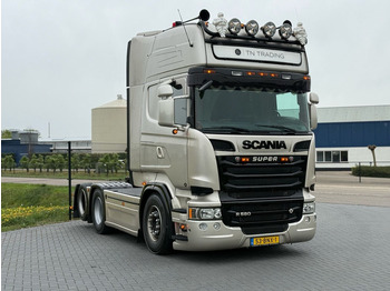 Cap tractor SCANIA R 580