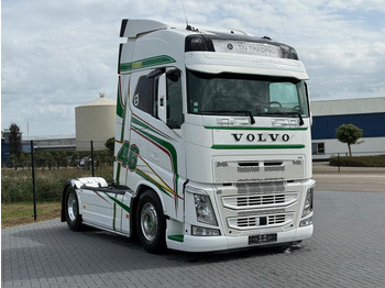Cap tractor VOLVO FH13 500
