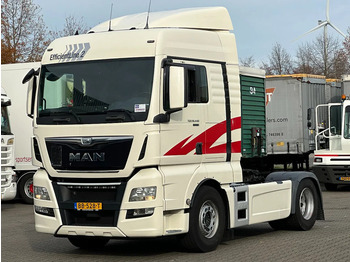 Cap tractor MAN TGX 18.440
