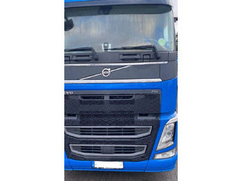 Cap tractor VOLVO FH 500