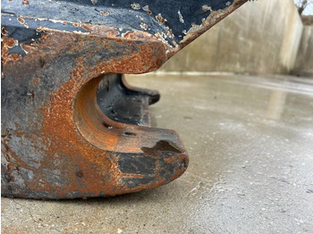 Cuplare rapidă pentru Utilaje constructii OilQuick OQ70/55: Foto 5 Cuplare rapidă pentru Utilaje constructii OilQuick OQ70/55: Foto 5