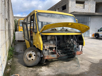 Autobuz școlar IVECO