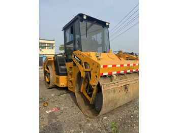 Cilindru compactor pentru asfalt SANY