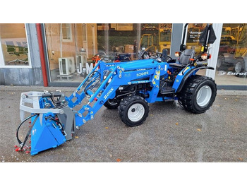 Tractor comunal SOLIS