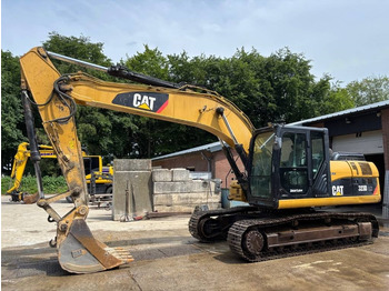 Excavator pe şenile CATERPILLAR 323DL