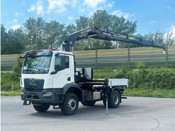 Camion cu macara MAN TGM 18.320
