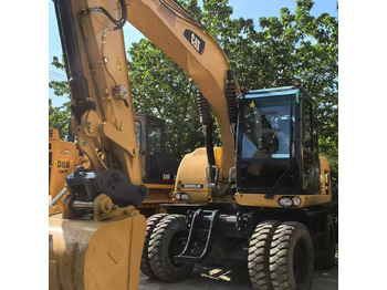 Excavator pe roţi CATERPILLAR M315D