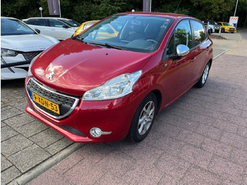 Hatchback PEUGEOT
