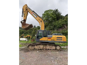 Excavator pe şenile XCMG