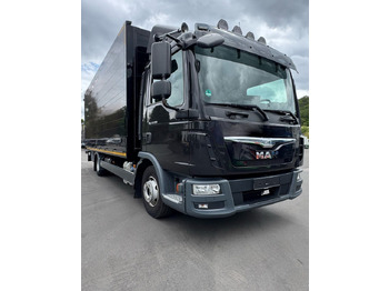 Camion pentru transportul băuturilor MAN TGL 12.220