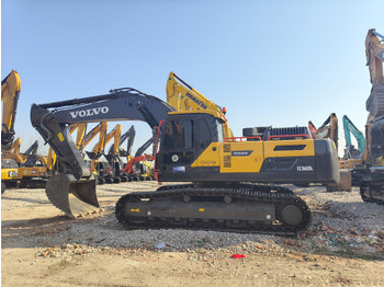 Excavator pe şenile VOLVO EC360