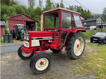 Tractor agricol 1976 International 633-2.: Foto 4