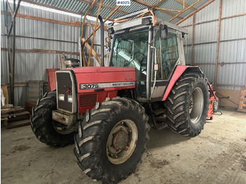 Tractor agricol MASSEY FERGUSON 1000 series