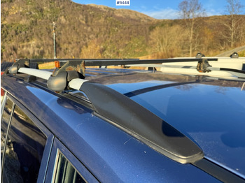 Automobil 2000 Mitsubishi Pajero GLX with 7 seats: Foto 4