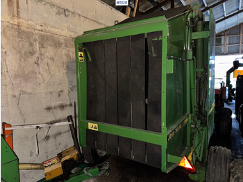 Utilaje pentru fân JOHN DEERE