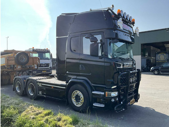 Cap tractor SCANIA R 580