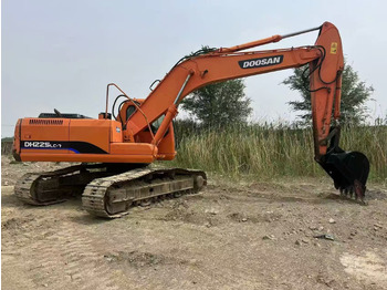 Excavator pe şenile DOOSAN DH225LC-7