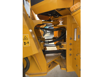 Încărcător frontal pe pneuri Liugong CLG 856: Foto 4 Încărcător frontal pe pneuri Liugong CLG 856: Foto 4