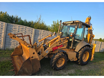 Buldoexcavator CASE