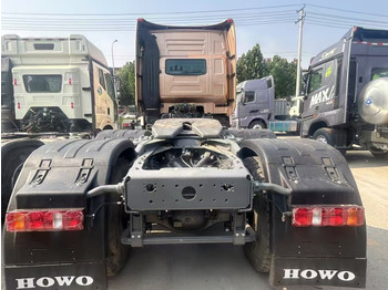 Cap tractor nou HOWO T7H: Foto 5