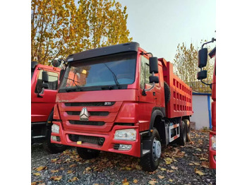 Camion basculantă SINOTRUK HOWO