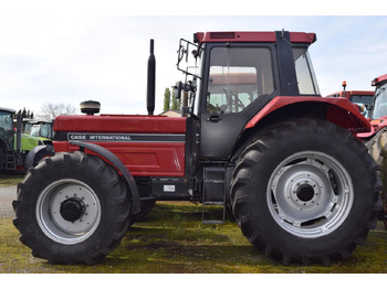 Tractor agricol CASE IH 1455XL