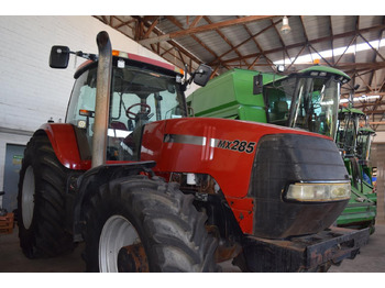 Tractor agricol CASE IH MX Magnum