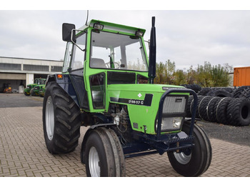 Tractor agricol Deutz-Fahr D6507 C: Foto 2 Tractor agricol Deutz-Fahr D6507 C: Foto 2